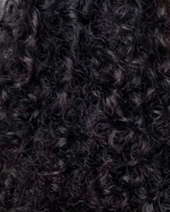 Routine capillaire pour cheveux de type 3B