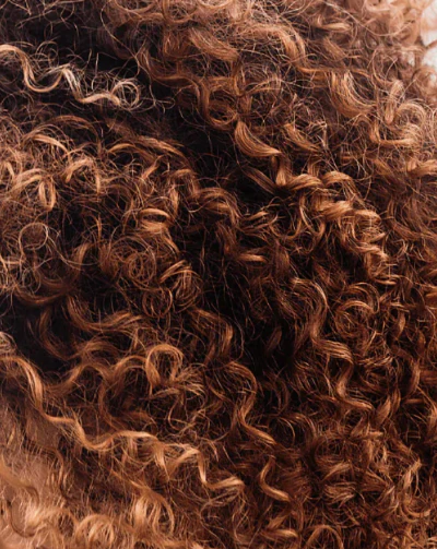 Routine capillaire pour cheveux de type 3C